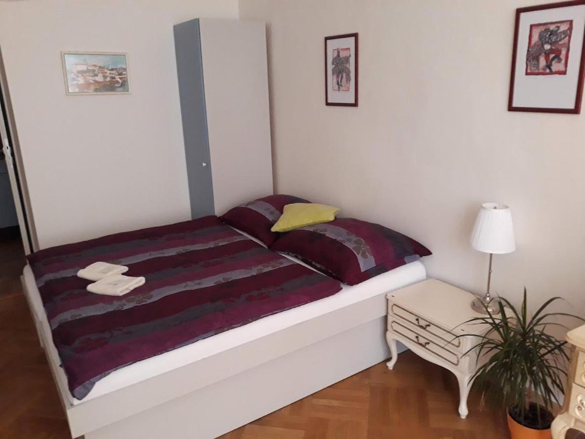 Penzion U Zabaka Mikulov Exteriör bild