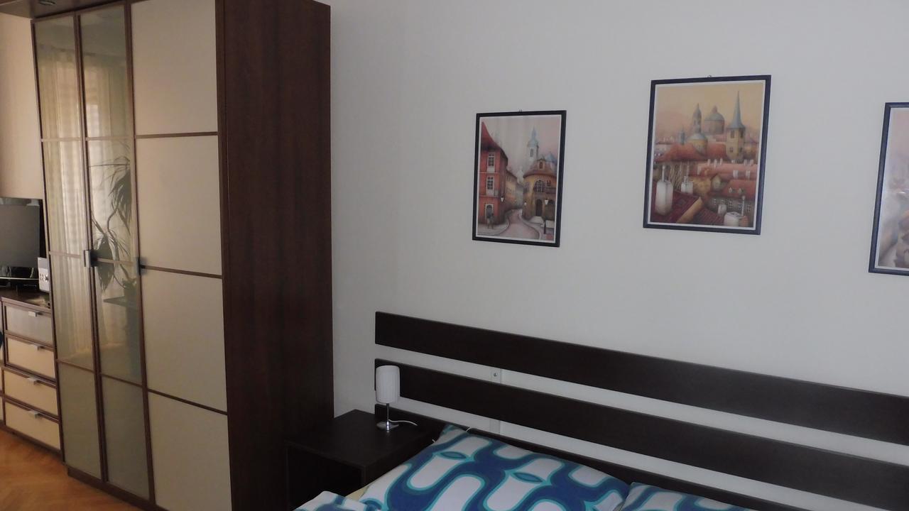 Penzion U Zabaka Mikulov Exteriör bild